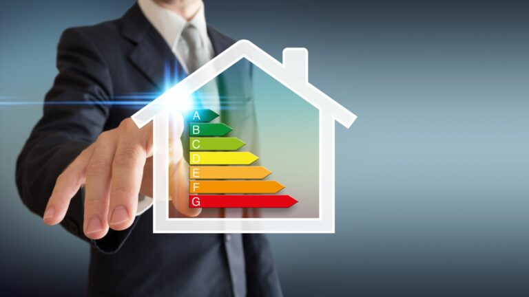 Améliorez la performance énergétique de votre logement : conseils et astuces