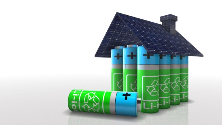 La durée de vie des batteries pour panneaux solaires : un guide complet